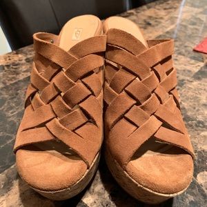 UGG suede Carmel brown mules size 8.5